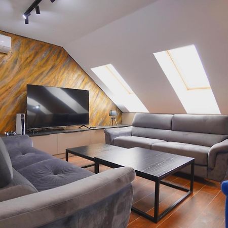 Delux Center Apartments Indija Extérieur photo