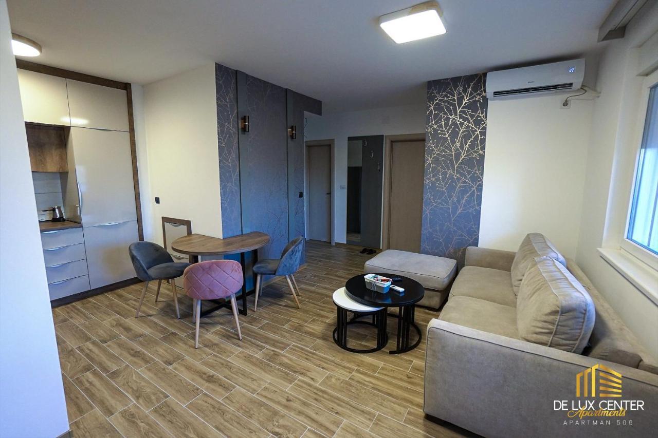 Delux Center Apartments Indija Extérieur photo